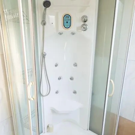 House Rogoznica * Podglavica