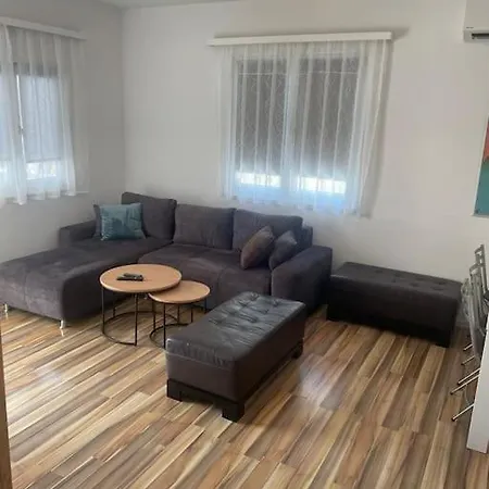 Ferienhaus House Rogoznica Podglavica
