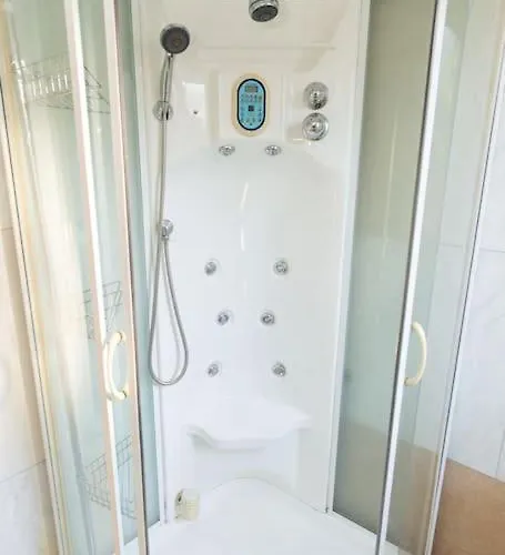 House Rogoznica * Podglavica