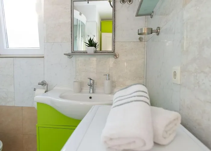 House Rogoznica Vikendica